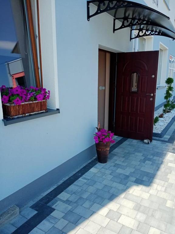 Pod Kogucikiem Aparthotel Krzyzanowice Exterior photo